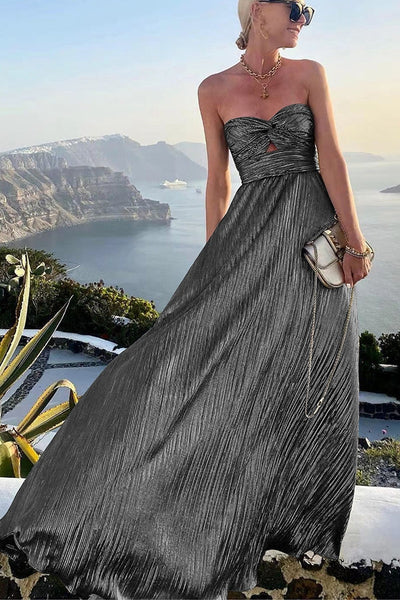 Chloé | Elegantes glänzendes Off-Shoulder-Kleid