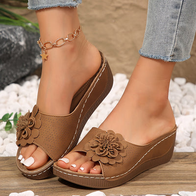 BloomStep™ – Elegante Orthopädische Sandalen mit Blumenmuster