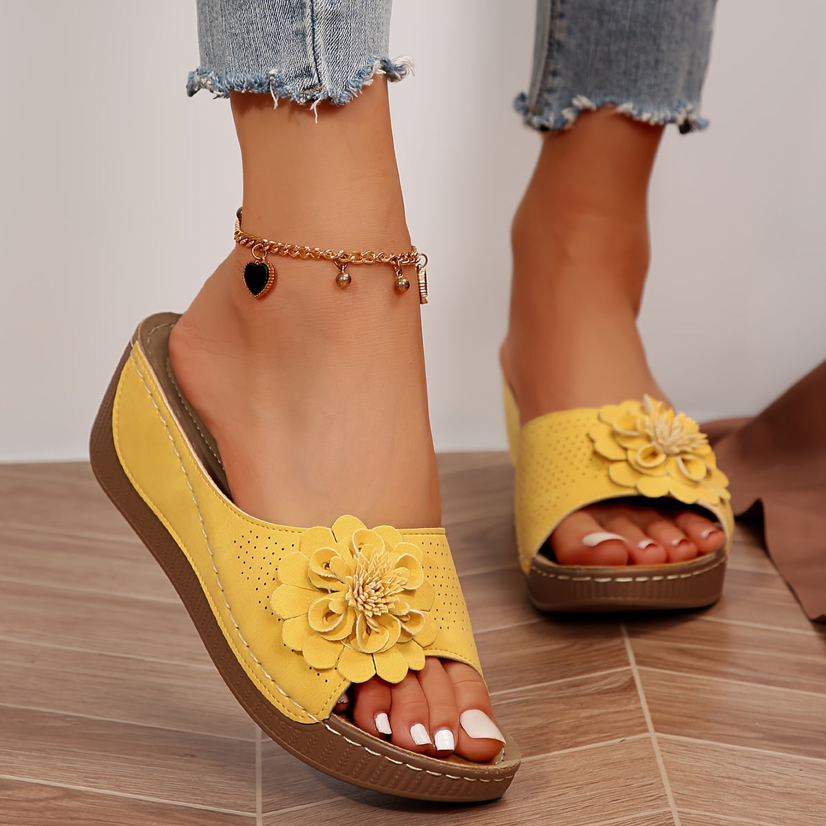 BloomStep™ – Elegante Orthopädische Sandalen mit Blumenmuster