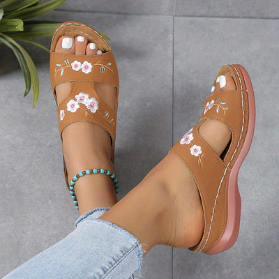 FloraStep™ – Orthopädische Damen Sandalen mit Bequemem Plateau