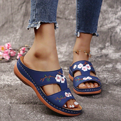 FloraStep™ – Orthopädische Damen Sandalen mit Bequemem Plateau