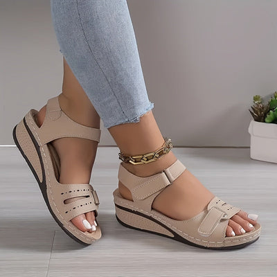 LuxiSole™ – Stilvolle Damen Sandalen mit Plateau & weichem Fußbett