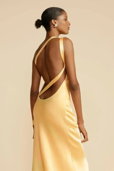 Maxine - Elegantes rückenfreies One Shoulder Kleid mit schrägem Kragen