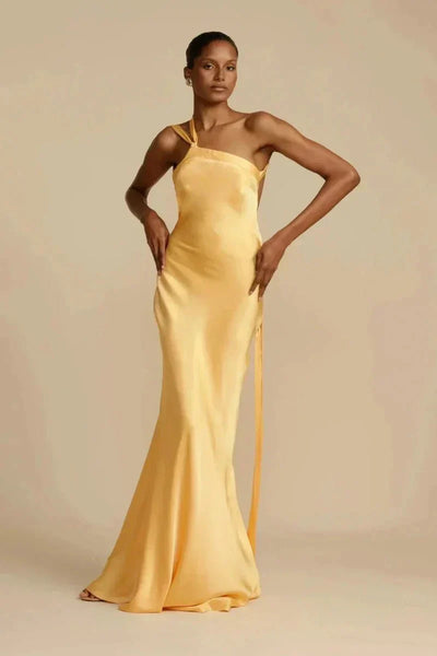 Maxine - Elegantes rückenfreies One Shoulder Kleid mit schrägem Kragen
